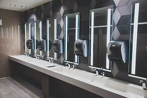 Cannery Hotel & Casino