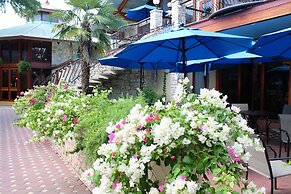 The Inn Of The Hills