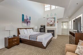 Pacifica Beach Hotel