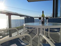 Ocean Promenade Hotel