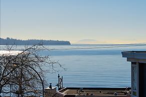 Ocean Promenade Hotel