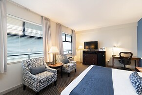 Ocean Promenade Hotel