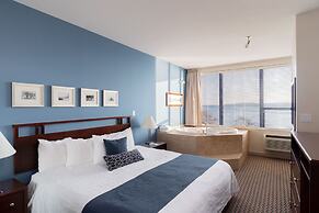 Ocean Promenade Hotel