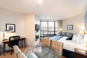 Ocean Promenade Hotel