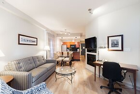 Ocean Promenade Hotel