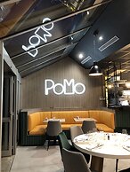 PoMo Hotel & Restaurant