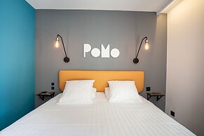 PoMo Hotel & Restaurant