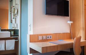 Lindner Hotel Berlin Ku’damm, part of JdV by Hyatt