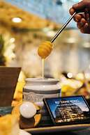 Lindner Hotel Berlin Ku’damm, part of JdV by Hyatt