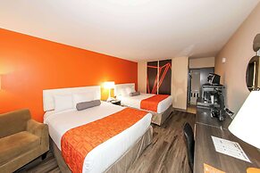 Howard Johnson by Wyndham Winnipeg West