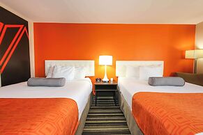 Howard Johnson by Wyndham Winnipeg West