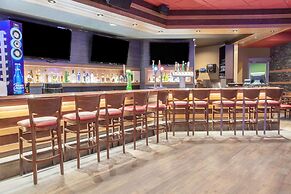 Howard Johnson by Wyndham Winnipeg West