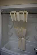 Days Inn by Wyndham Leamington