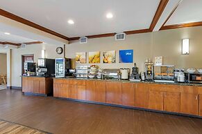 Comfort Inn & Suites Gillette near Campbell Medical Center