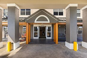 Country Inn & Suites by Radisson, Hinesville, GA