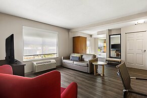 Country Inn & Suites by Radisson, Hinesville, GA