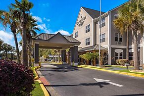 Country Inn & Suites by Radisson, Hinesville, GA