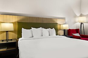Country Inn & Suites by Radisson, Hinesville, GA