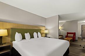 Country Inn & Suites by Radisson, Hinesville, GA