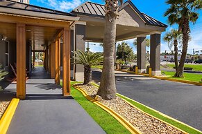 Country Inn & Suites by Radisson, Hinesville, GA