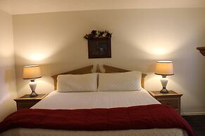 Village Lodge Condos