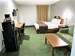 Star City Inn & Suites