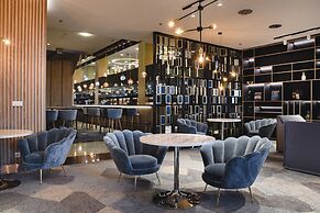 Courtyard by Marriott Warsaw Airport