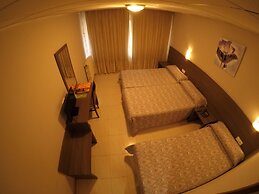 Somriu Hotel City M28