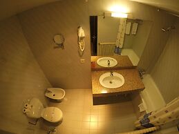Somriu Hotel City M28