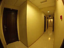 Somriu Hotel City M28