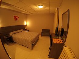 Somriu Hotel City M28
