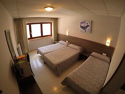 Somriu Hotel City M28