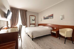 Noventa Hotel