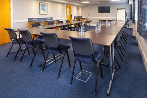 Holiday Inn Express Northampton - South by IHG