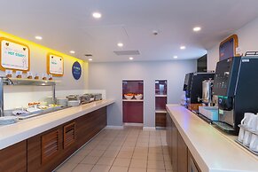 Holiday Inn Express Northampton - South by IHG