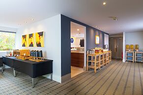 Holiday Inn Express Northampton - South by IHG