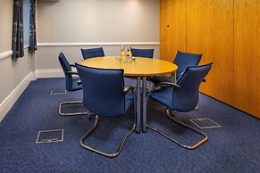 Holiday Inn Express Northampton - South by IHG