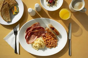 Holiday Inn Express London - Park Royal by IHG