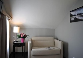 Hotel De L'Universite