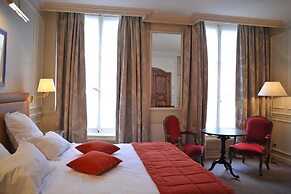 Hotel De L'Universite