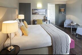 Hotel De L'Universite