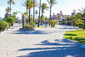 Hotel Bahía Sur
