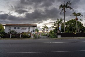 Loredo Motel