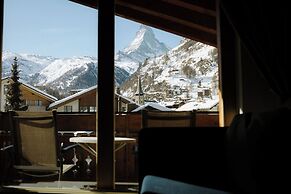 Alpine Hotel Perren