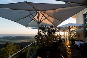 Hotel UTO KULM car-free hideaway in Zurich