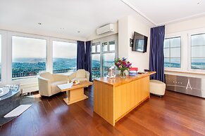 Hotel UTO KULM car-free hideaway in Zurich