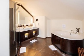 Hotel UTO KULM car-free hideaway in Zurich
