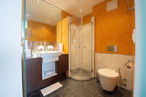 Hotel UTO KULM car-free hideaway in Zurich