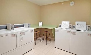 Homewood Suites by Hilton Indianapolis-Airport/Plainfield