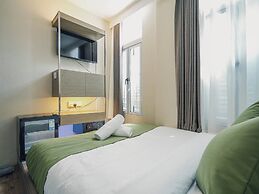 A Hotel Chinatown